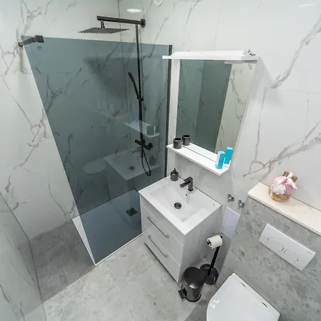 Apartment B *